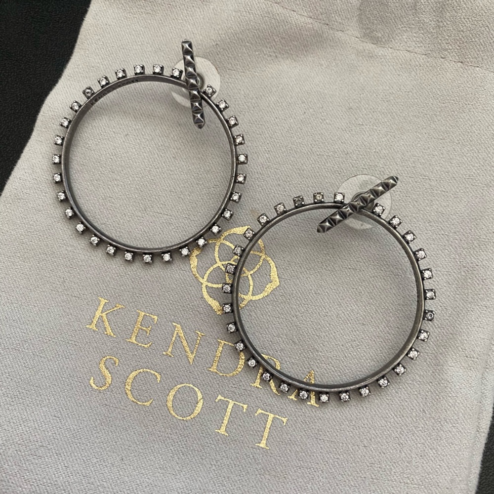 Kendra Scott Charlie Grace Earrings in Antique Silver